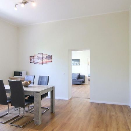 Apartmondo Ferienwohnung Solingen Exteriör bild